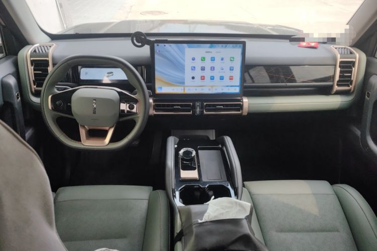 Used iCAR 03 2024 472km Four-Wheel Drive Long-Range Version Center Console