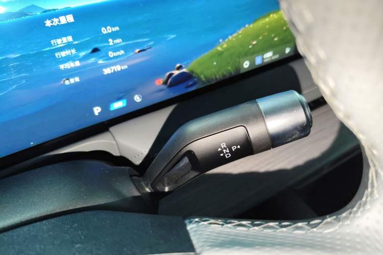 Used Geely Galaxy E8 2024 665 km Range Rear-Drive Starship Long-Range Version