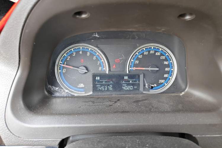 Used Baojun 730 2014 1.5L manual Comfort version 7 seats
