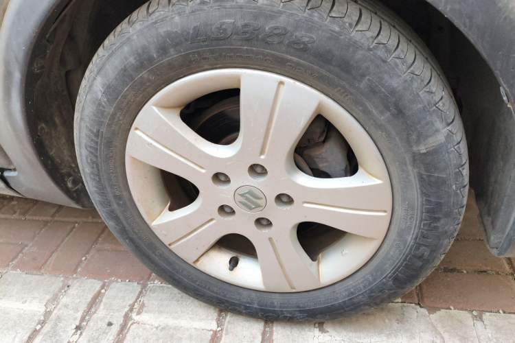 Used Suzuki SX4 2011 Revised Version 1.6L Manual Sport Edition
