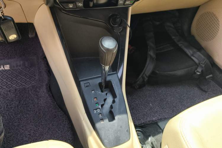 Used Toyota Vios 2014 1.5L Automatic ZhiZhen Edition Gear Lever