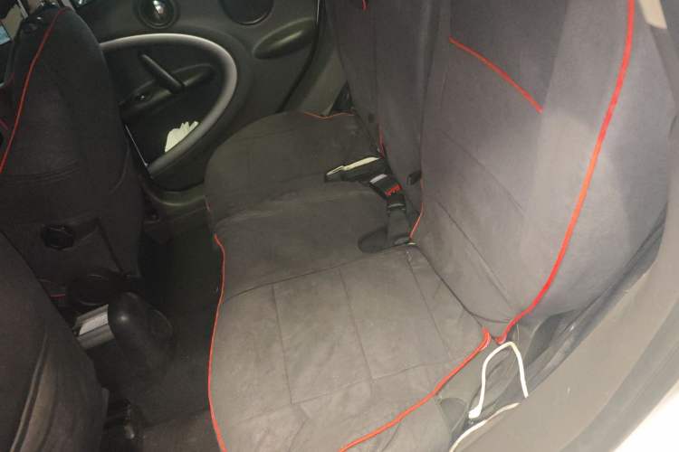 Used MINI Countryman 2011 1.6L COOPER Fun Left Rear Seat