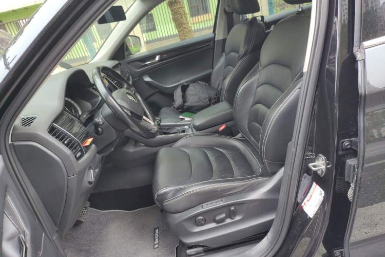 Used Skoda Kodiaq 2017 TSI330 7-Seater Two-Wheel-Drive Luxury Edition