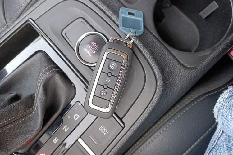 Used Qoros 5 2018 Revised Version 1.6T Automatic Leading Edition