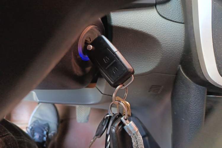 Used Zotye Z300 2014 1.5L Value Edition Manual Elite Model