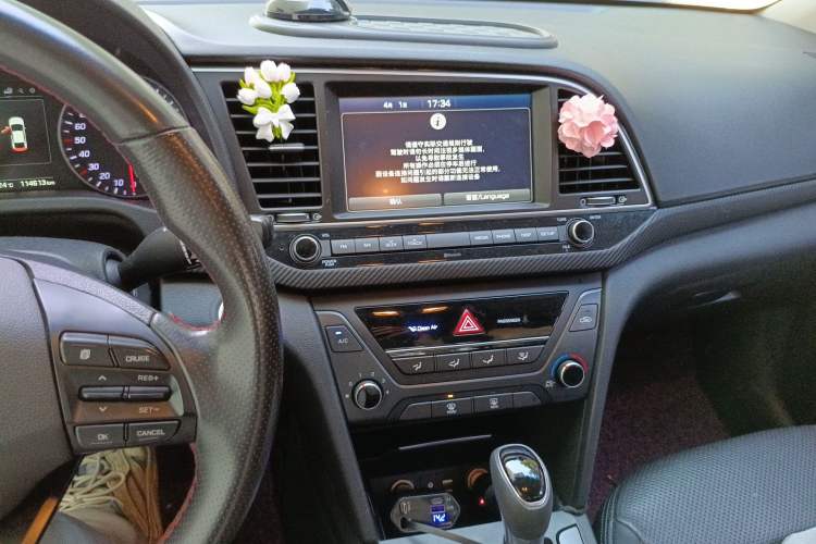 Used Hyundai Elantra (6th Generation / Lingdong) 2018 1.4T Dual-Clutch Xuan Dong · Dynamic Edition Audio And AC Panel