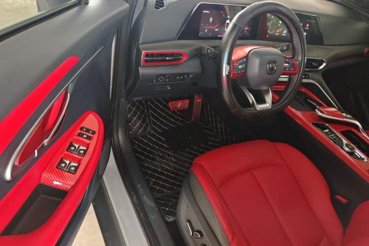 Used CHANGAN UNI-T 2020 1.5T Flagship Version