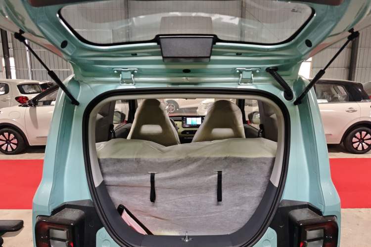 Used Geely Galaxy Panda 2024 Panda Mini 200km Endurance Bear
