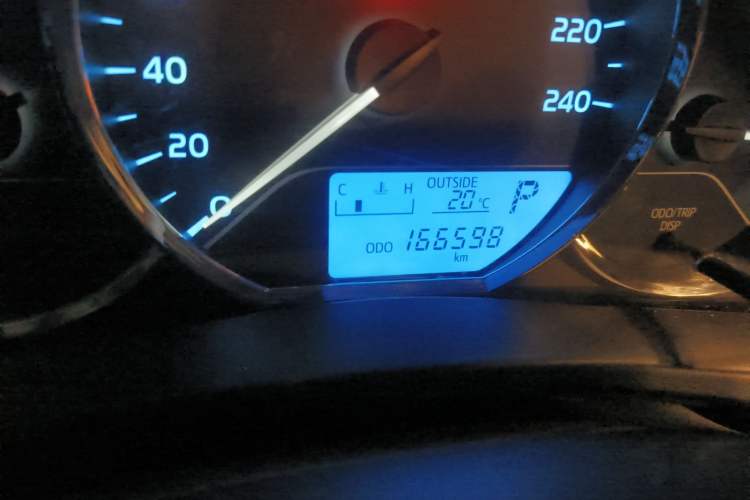 Used Toyota Levin 2017 Revised 185T CVT Elite Edition China V Standard Odometer Close Up