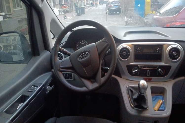 Used JAC Refine M3 2023 PLUS 1.5T 5/7-seat Classic Edition Steering Wheel