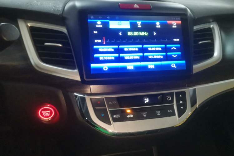 Used Honda Jade 2020 1.8L automatic Comfort version
