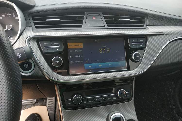 Used Geely Auto Emgrand GS 2016 Sport Edition 1.8L Automatic LingShang Model Audio And AC Panel