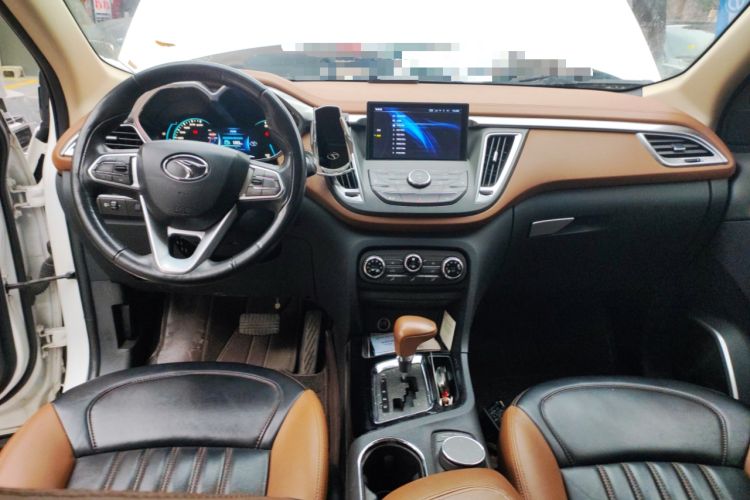 Used Soueast DX7 2015 1.5T Automatic Luxury Model
