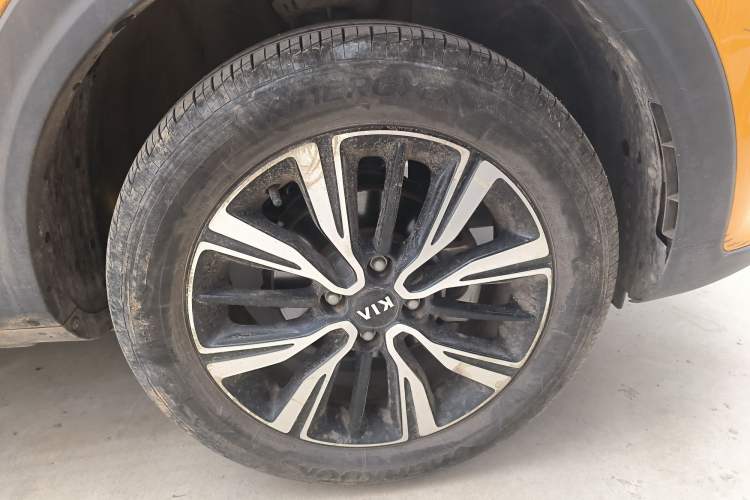 Used Kia kx1 Stonic 2019 1.4L Automatic Fun Edition China V Standard