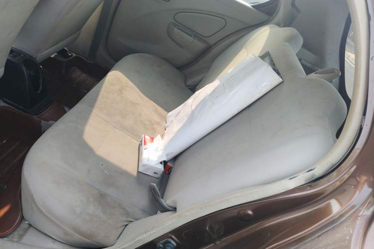 Used Venucia R30 2014 1.2L Manual Enjoyment Edition Left Rear Seat