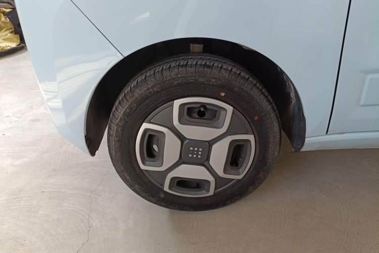 Used Dongfeng Fengon MINIEV 2022 Candy Edition Lightly Sweeted Left Front Wheel Hub