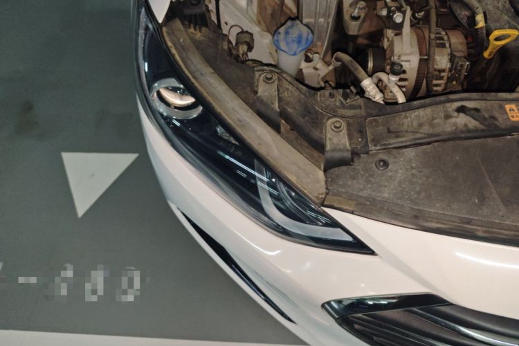 Used Hyundai Elantra (6th Generation / Lingdong) 2016 1.6L Automatic ZhiXuan – Elite Version Right Front Headlight