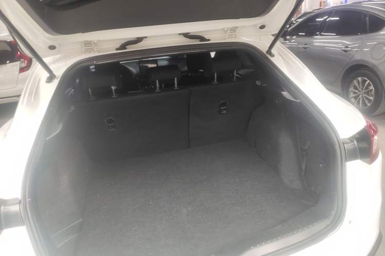 Used Mazda CX-4 2018 2.0L Automatic Two-Wheel Drive Blue Sky Dynamic Version China V Standard
