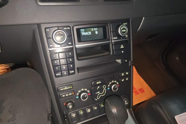 Used Volvo XC Classic 2014 T5 Luxury Edition