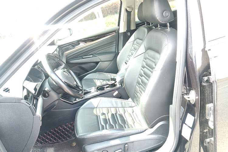 Used Volkswagen Passat 2019 330TSI Elite Edition China VI
