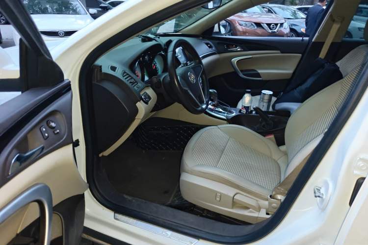 Used Buick Regal 2014 2.0L Leading Fashion Edition