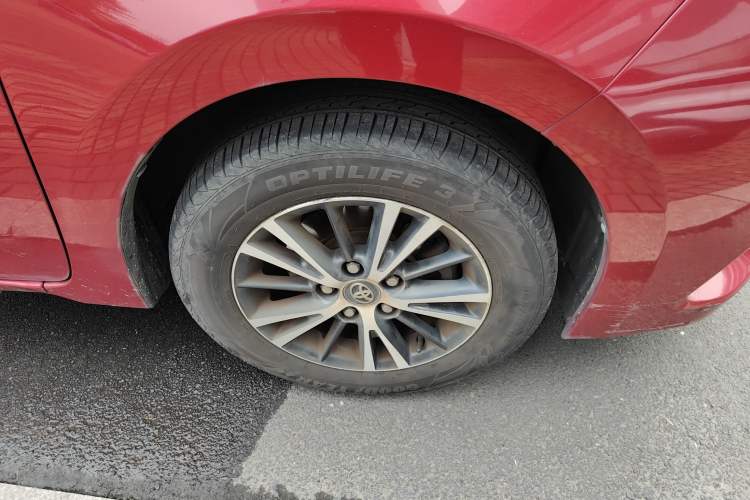 Used Toyota Levin 2014 1.6G CVT Elite Edition Right Front Wheel Hub