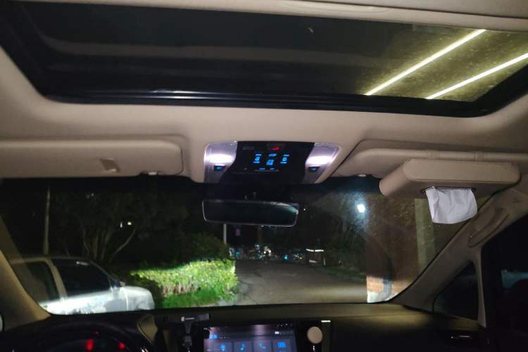 Used Toyota Alphard 2023 Dual-Motor 2.5L Premium Golden Edition Headliner