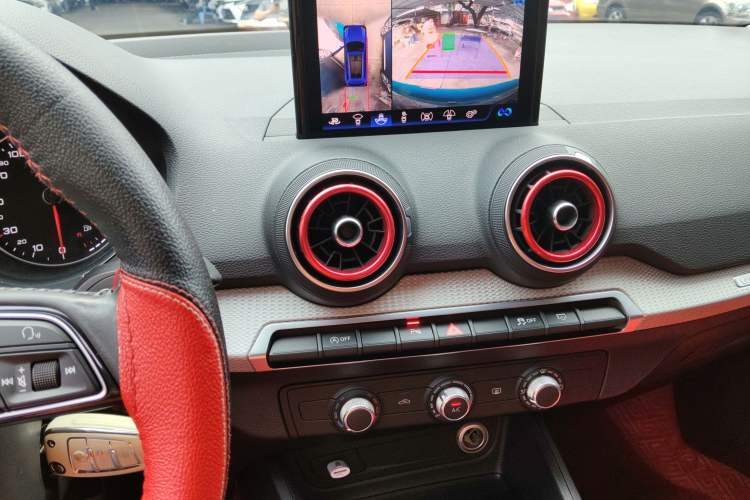 Used Audi Q2L 2020 35 TFSI Ambition Dynamic Edition Audio And AC Panel