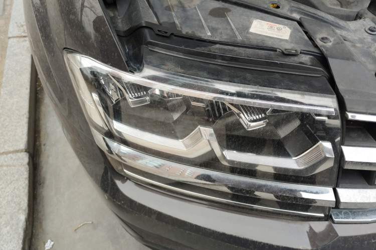 Used Volkswagen Teramont 2017 330TSI Two-Wheel-Drive Luxury Edition