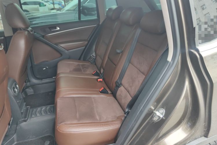 Used Volkswagen Tiguan 2015 2.0 TSI Automatic All-Wheel Drive Flagship Edition