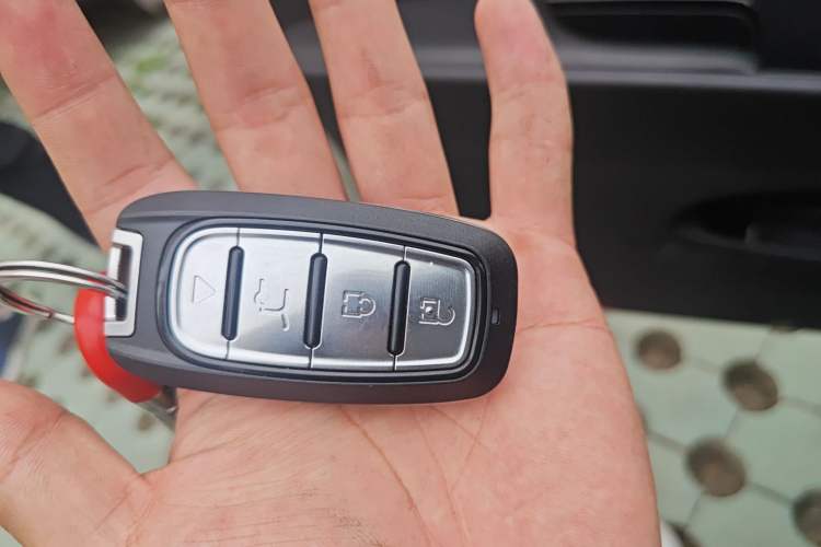 Used Hyundai Mistra 2014 1.8L Automatic Deluxe DLX Model
