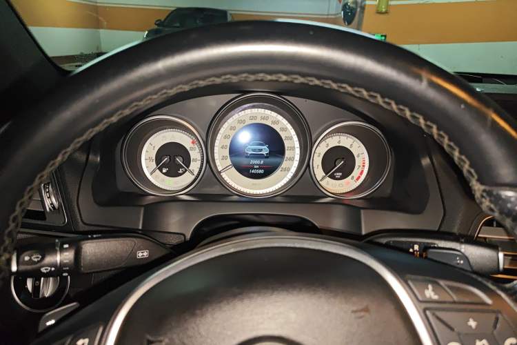 Used Mercedes-Benz E-Class 2014 E 200 Coupe Instrument Cluster