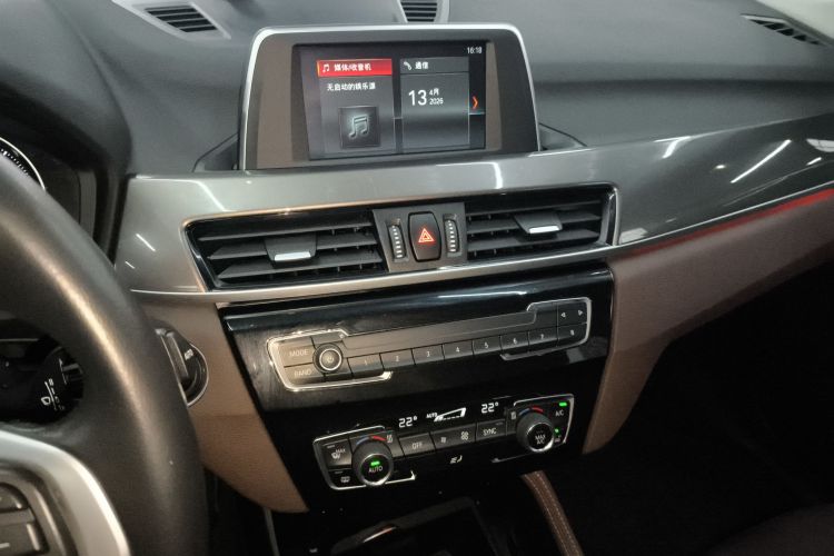 Used BMW X1 2019 sDrive18Li Premium Edition Audio And AC Panel