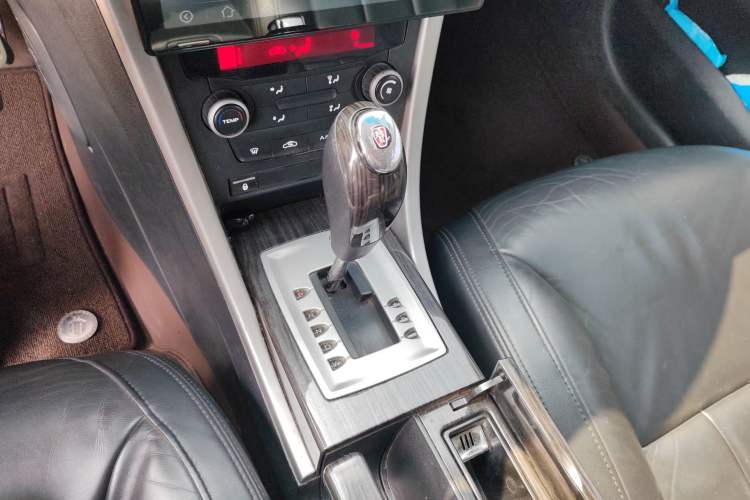 Used Roewe 550 2012 550 1.8T Automatic Full-Gold Limited Edition