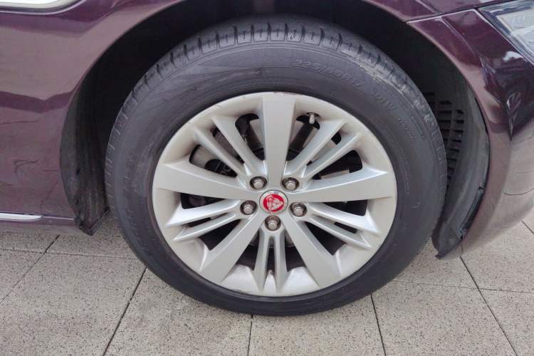 Used Jaguar XFL 2017 XFL 2.0T 240PS Luxury Edition
