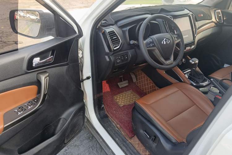 Used Oshan CX70 2017 CX70T 1.5T Automatic Zunqing Edition