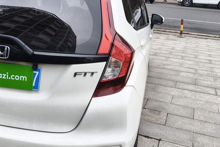 Used Honda Fit 2018 1.5L CVT Comfort Version