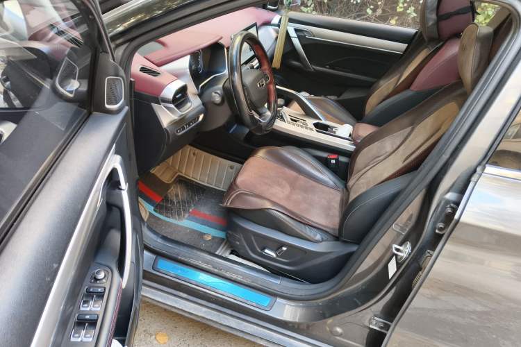 Used Geely Auto Coolray 2021 1.5TD DCT Glory Edition
