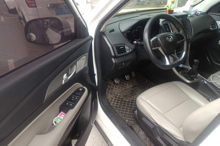 Used HYOSOW S5 2017 1.3T Manual Prestige Edition
