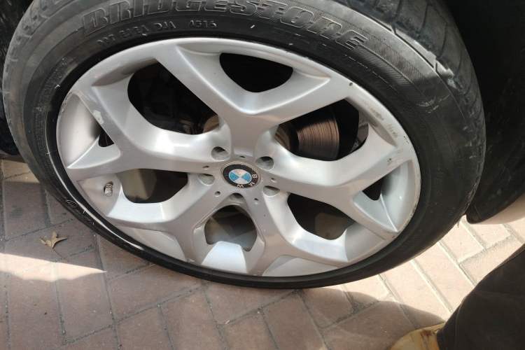 Used BMW X5 2009 xDrive30i Leading Model