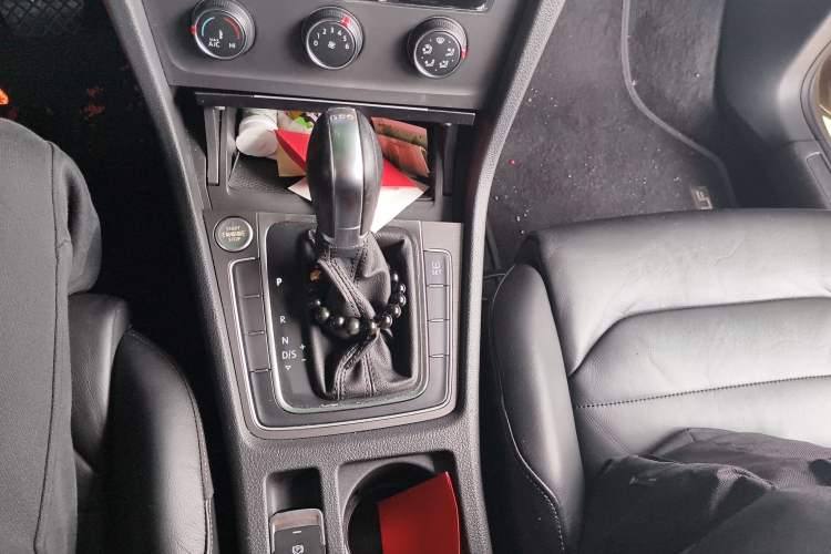 Used Volkswagen Golf 2014 1.4TSI Automatic Luxury Model