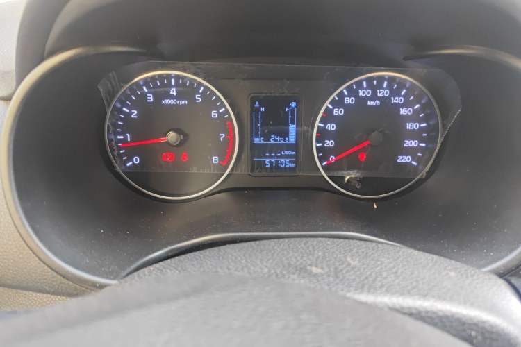 Used Kia Pegas 2019 1.4L Manual Value Edition National VI Standard Odometer Close Up