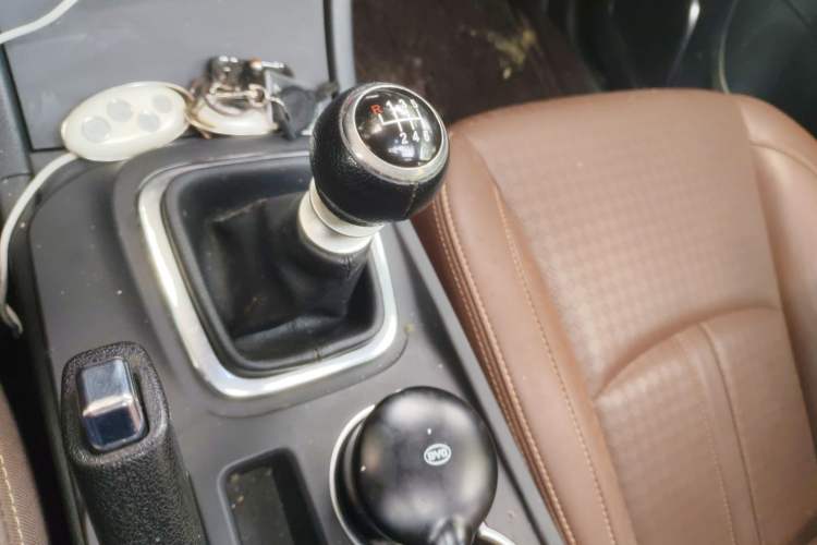 Used BYD S7 2017 1.5T Manual Luxury Model
