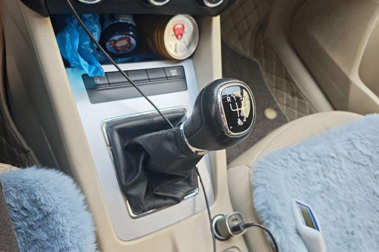 Used Skoda Octavia 2015 1.6L Manual Yijie Edition