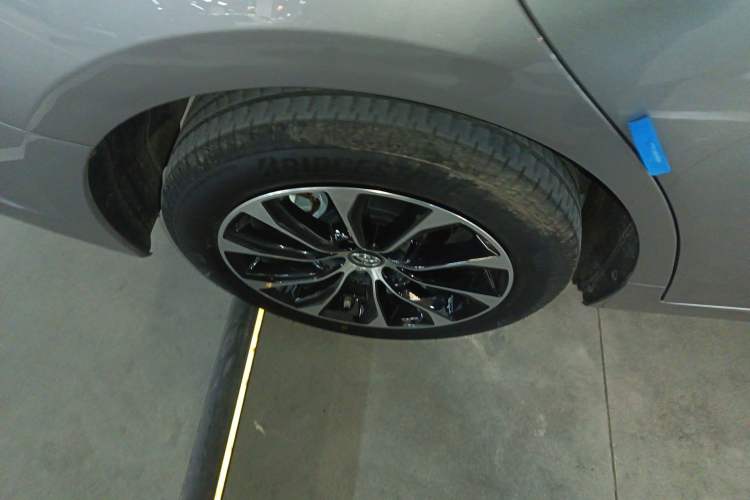 Used Toyota Avalon 2023 2.5L Luxury Edition Exterior 5