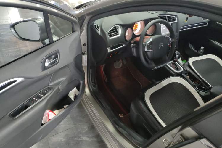 Used Citroen C4L 2014 1.8L Intelligent Drive Automatic Enjoyment Model
