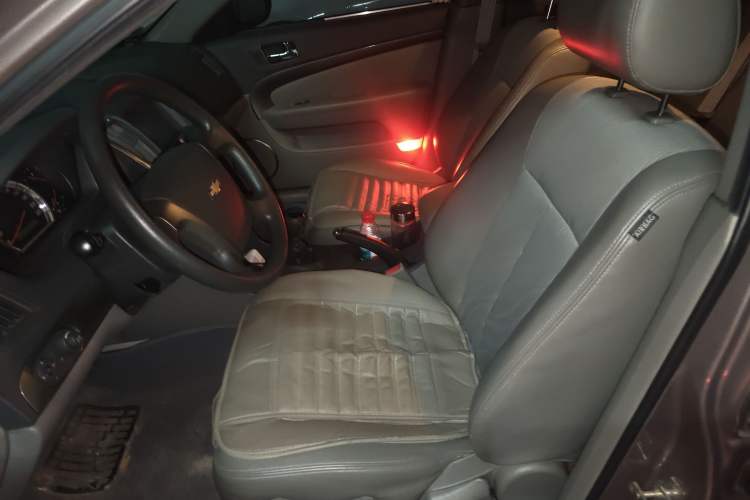 Used Chevrolet Epica 2013 1.8 SL ZhiZhen Edition MT Left Front Seat