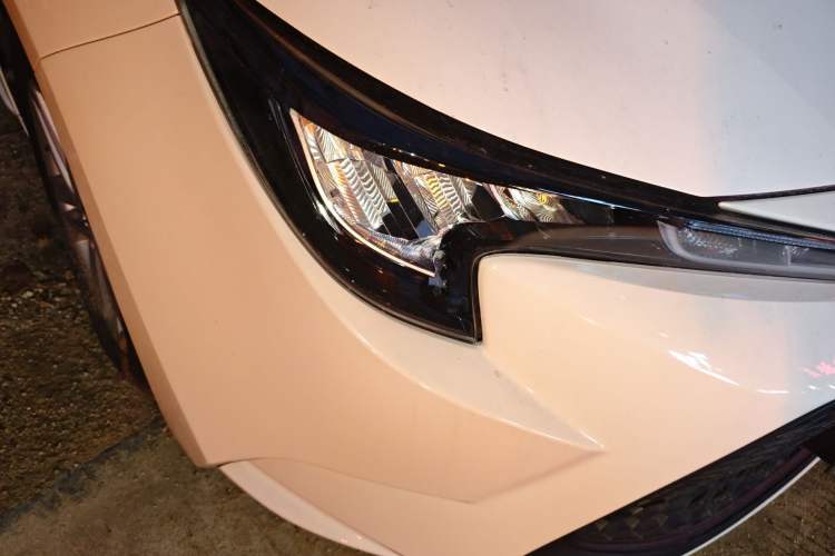 Used Toyota Levin 2022 Dual-Motor 1.8H E-CVT Leading Edition
