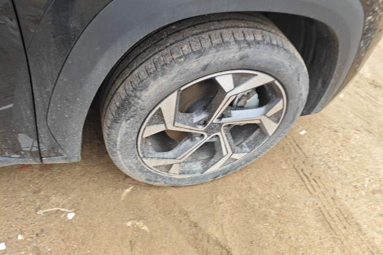 Used Geely Auto FX11 2023 1.5TD DCT Glory Edition
