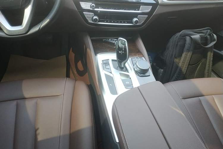 Used BMW 5 Series 2020 525Li Luxury Package
